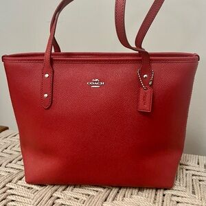 Coach Pebbled Leather Tote